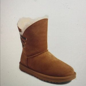 Chestnut UGG Boots
